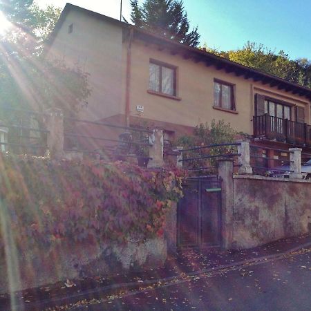 Chambres D'Hotes Et Gite Chez Martine Barr Exterior foto